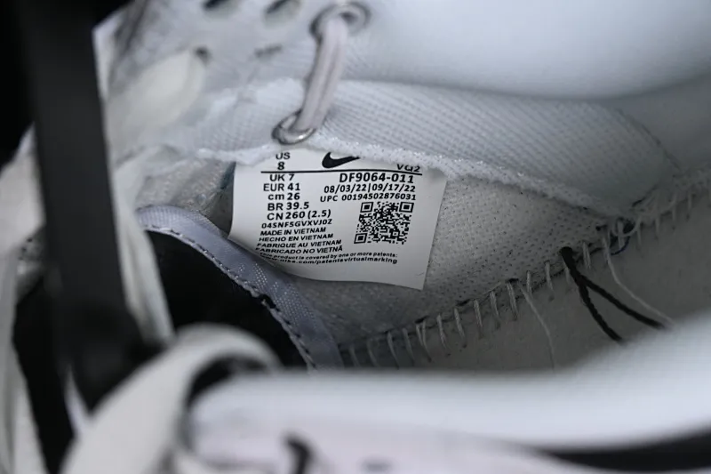 All categories Nk SB Dunk series Nk SB Dunk Low low-top sneakers Nk Dunk Low "Reverse Panda" Speed ​​racing black and white panda graffiti contrasting color SB strap low-top casual sneakers FD9064-011